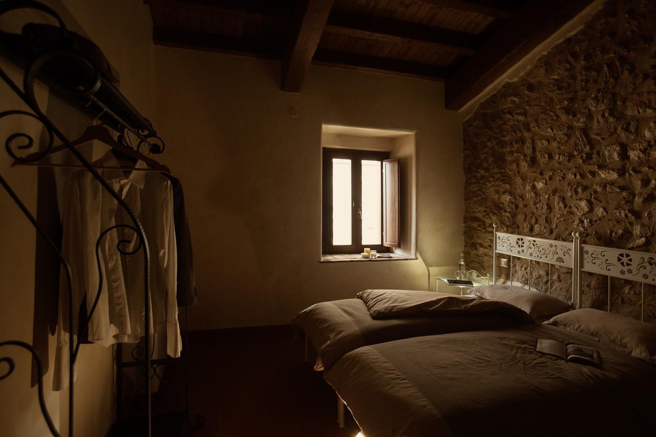 Monastero Di Sant'Erasmo Hotel Veroli Ngoại thất bức ảnh