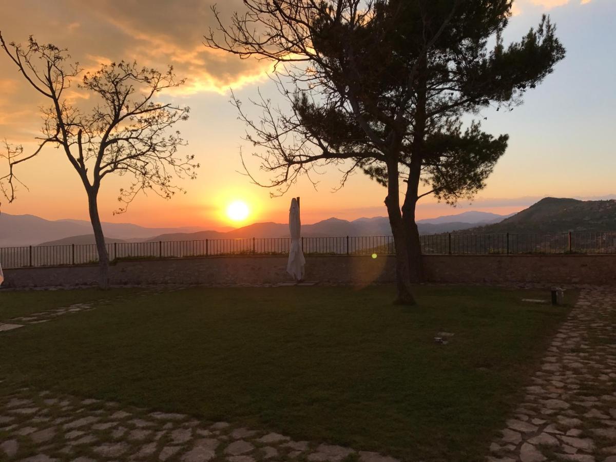 Monastero Di Sant'Erasmo Hotel Veroli Ngoại thất bức ảnh